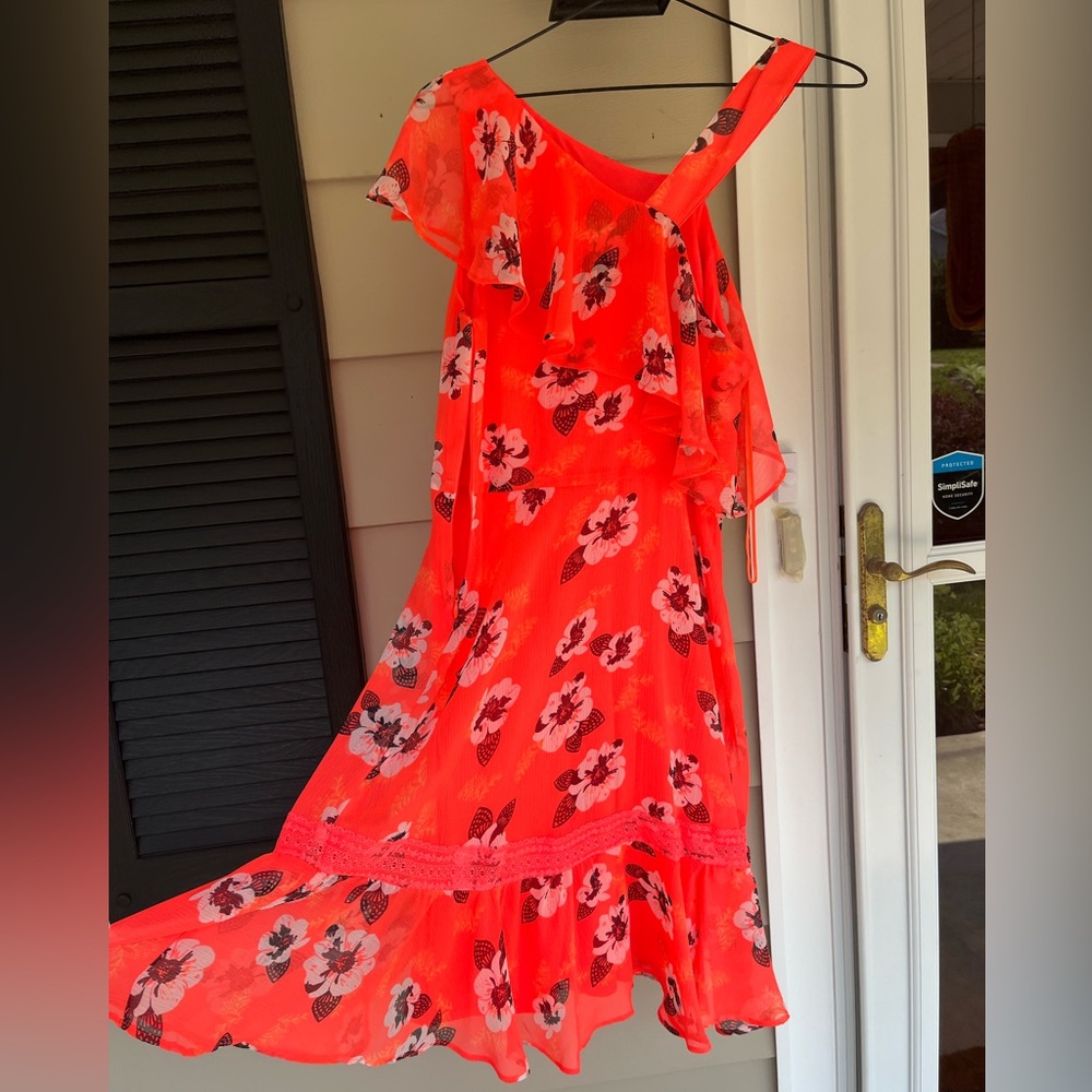 Express Asymmetrical Dress with Floral Pattern Size 8